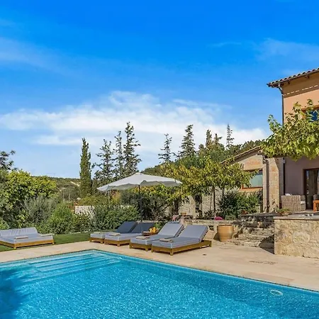 Olivetta - The Private Oasis